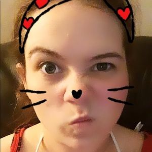 Meet your Posher, Dana